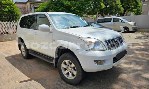 Buy Used Toyota Prado White Car in Maputo in Maputo Buy Used Toyota Prado White Car in Maputo in Maputo