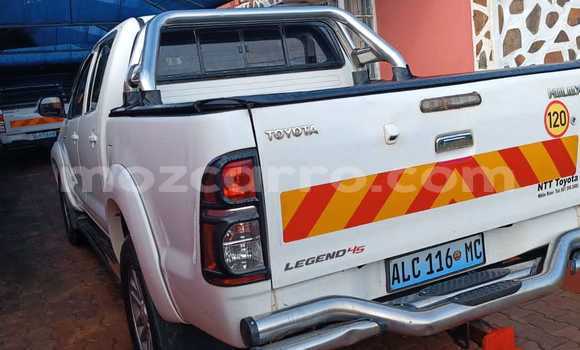 Buy Used Toyota Hilux White Car in Maputo in Maputo Buy Used Toyota Hilux White Car in Maputo in Maputo