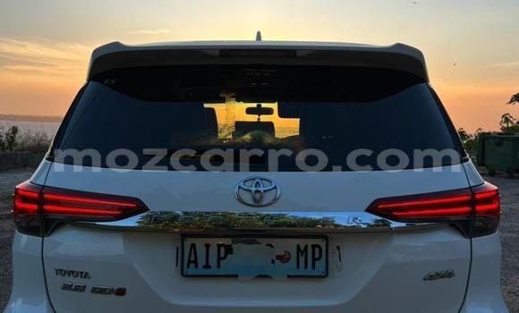 Nunua Mpya Toyota Fortuner Nyeupe Gari ndani ya Maputo nchini Maputo Nunua Mpya Toyota Fortuner Nyeupe Gari ndani ya Maputo nchini Maputo