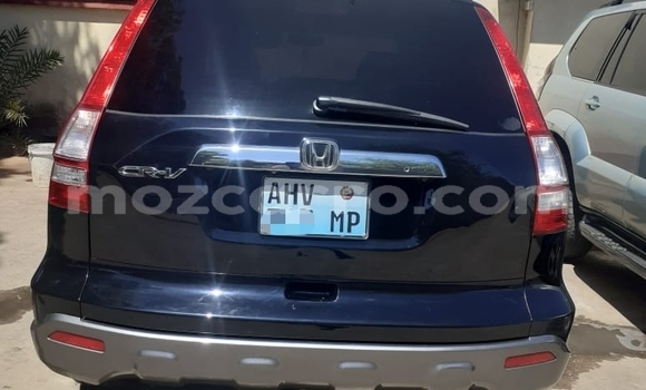 Nunua Ilio tumika Honda CR-V Nyeusi Gari ndani ya Maputo nchini Maputo Nunua Ilio tumika Honda CR-V Nyeusi Gari ndani ya Maputo nchini Maputo