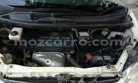 Comprar Usado Toyota Noah Branco Carro em Maputo em Maputo Comprar Usado Toyota Noah Branco Carro em Maputo em Maputo