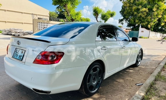 Nunua Ilio tumika Toyota Mark X Nyeupe Gari ndani ya Maputo nchini Maputo Nunua Ilio tumika Toyota Mark X Nyeupe Gari ndani ya Maputo nchini Maputo