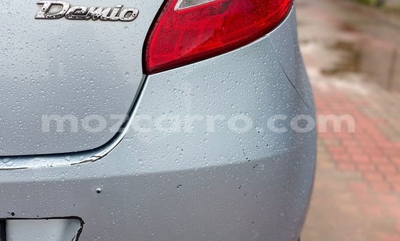 Nunua Ilio tumika Mazda Demio Bluu Gari ndani ya Maputo nchini Maputo Nunua Ilio tumika Mazda Demio Bluu Gari ndani ya Maputo nchini Maputo