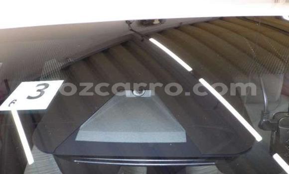 Buy Used Toyota Yaris Red Car in Inhambane in Inhambane Buy Used Toyota Yaris Red Car in Inhambane in Inhambane