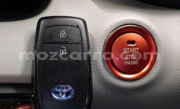 Buy Used Toyota Yaris Red Car in Inhambane in Inhambane Buy Used Toyota Yaris Red Car in Inhambane in Inhambane