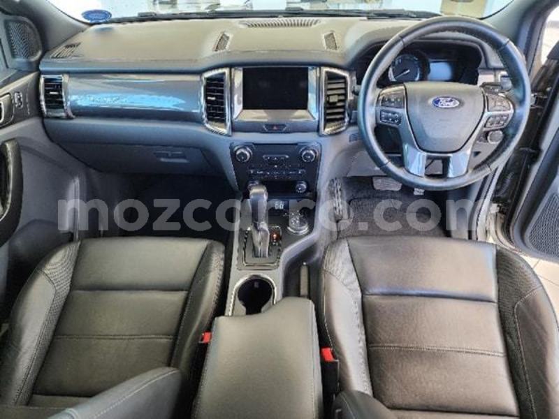 Big with watermark ford everest maputo maputo 13770