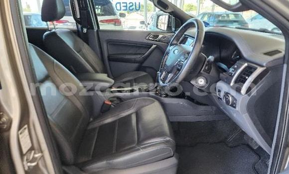 Nunua Ilio tumika Ford Everest Nyingine Gari ndani ya Maputo nchini Maputo Nunua Ilio tumika Ford Everest Nyingine Gari ndani ya Maputo nchini Maputo