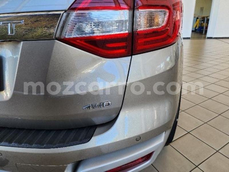 Big with watermark ford everest maputo maputo 13770