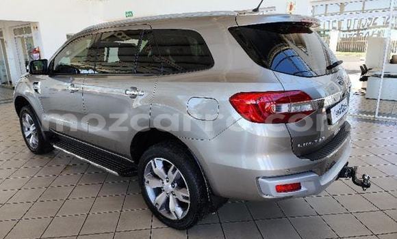 Nunua Ilio tumika Ford Everest Nyingine Gari ndani ya Maputo nchini Maputo Nunua Ilio tumika Ford Everest Nyingine Gari ndani ya Maputo nchini Maputo