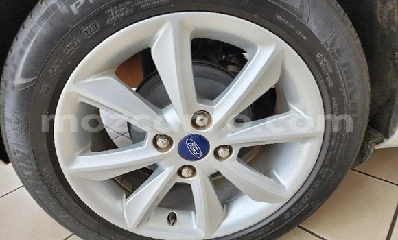 Tenga Tsaru Ford Fiesta Sirivha Mota in Manica in Manica Tenga Tsaru Ford Fiesta Sirivha Mota in Manica in Manica