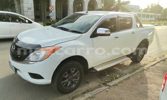 Tenga Tsaru Mazda BT-50 Chena Mota in Maputo in Maputo Tenga Tsaru Mazda BT-50 Chena Mota in Maputo in Maputo
