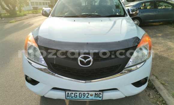 Tenga Tsaru Mazda BT-50 Chena Mota in Maputo in Maputo Tenga Tsaru Mazda BT-50 Chena Mota in Maputo in Maputo