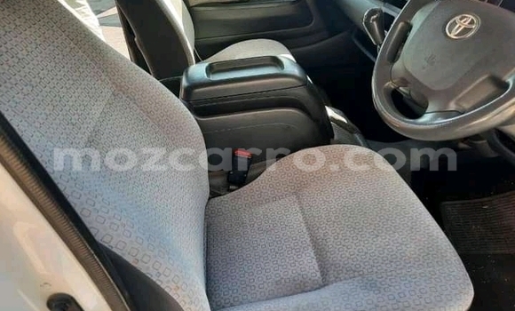 Comprar Usado Toyota Hiace Branco Carro em Maputo em Maputo Comprar Usado Toyota Hiace Branco Carro em Maputo em Maputo