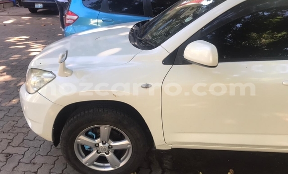 Tenga Tsaru Toyota RAV4 Chena Mota in Maputo in Maputo Tenga Tsaru Toyota RAV4 Chena Mota in Maputo in Maputo