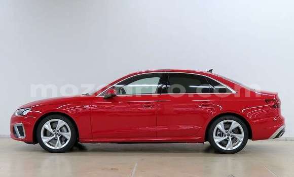 Nunua Ilio tumika Audi A4 Nyekundu Gari ndani ya Maputo nchini Maputo Nunua Ilio tumika Audi A4 Nyekundu Gari ndani ya Maputo nchini Maputo