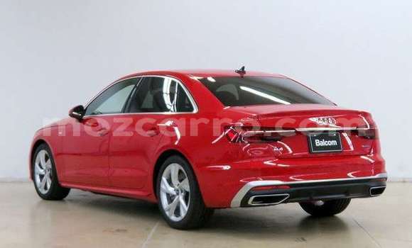 Nunua Ilio tumika Audi A4 Nyekundu Gari ndani ya Maputo nchini Maputo Nunua Ilio tumika Audi A4 Nyekundu Gari ndani ya Maputo nchini Maputo