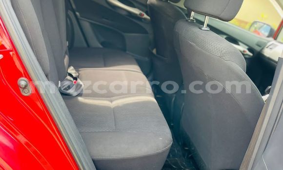 Buy Used Toyota Auris Red Car in Maputo in Maputo Buy Used Toyota Auris Red Car in Maputo in Maputo