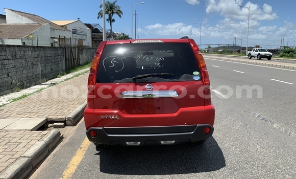 Tenga Tsaru Nissan X-Trail Tsvuku Mota in Maputo in Maputo Tenga Tsaru Nissan X-Trail Tsvuku Mota in Maputo in Maputo