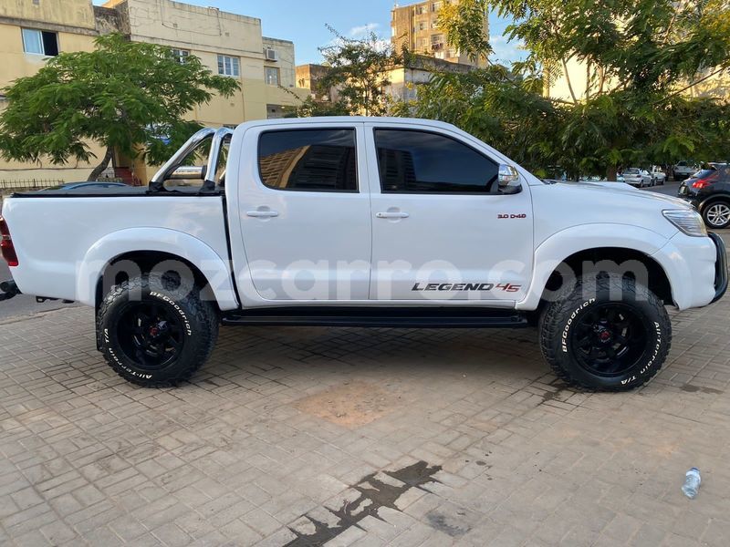 Big with watermark toyota hilux maputo maputo 13805