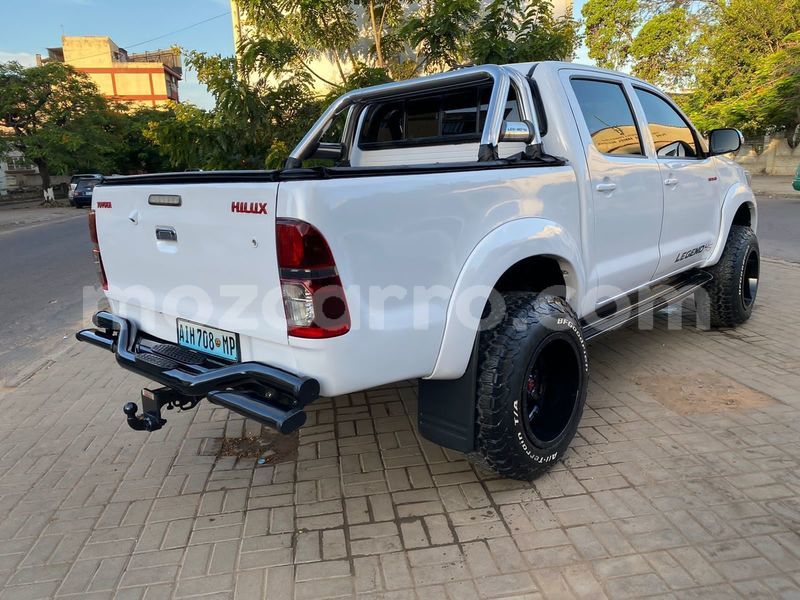 Big with watermark toyota hilux maputo maputo 13805