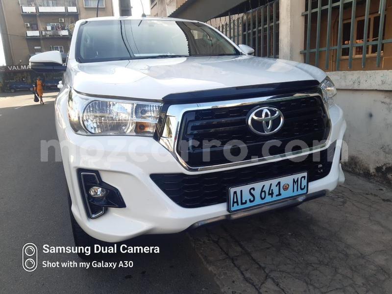 Big with watermark toyota hiluxe revo maputo maputo 13808