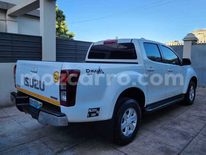 Big with watermark isuzu d max maputo maputo 13809