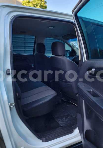 Big with watermark isuzu d max maputo maputo 13809