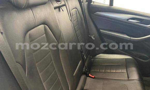 Comprar Usado BMW X3 Prata Carro em Maputo em Maputo Comprar Usado BMW X3 Prata Carro em Maputo em Maputo
