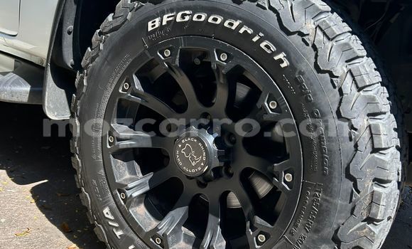 Buy Used Mazda BT-50 White Car in Maputo in Maputo Buy Used Mazda BT-50 White Car in Maputo in Maputo