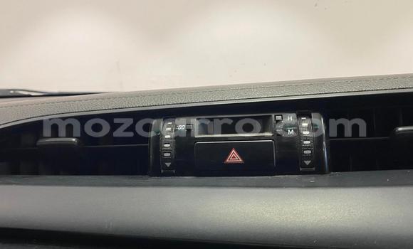 Nunua Ilio tumika Toyota Hilux Nyeupe Gari ndani ya Maputo nchini Maputo Nunua Ilio tumika Toyota Hilux Nyeupe Gari ndani ya Maputo nchini Maputo