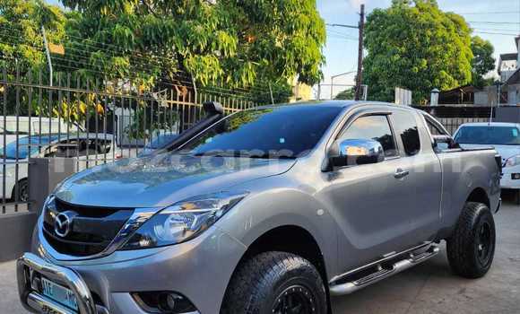Comprar Usado Mazda BT-50 De outros Carro em Maputo em Maputo Comprar Usado Mazda BT-50 De outros Carro em Maputo em Maputo