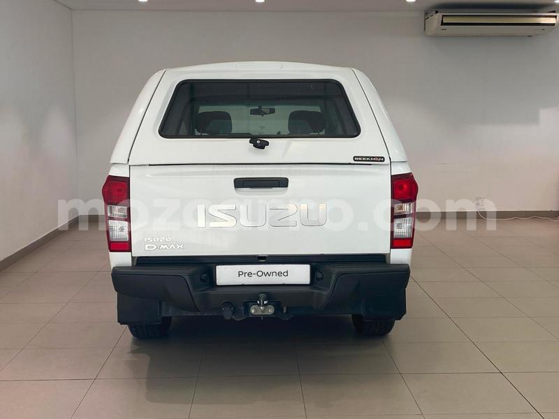 Big with watermark isuzu kb maputo maputo 13845