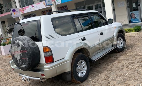 Buy Used Toyota Prado White Car in Maputo in Maputo Buy Used Toyota Prado White Car in Maputo in Maputo