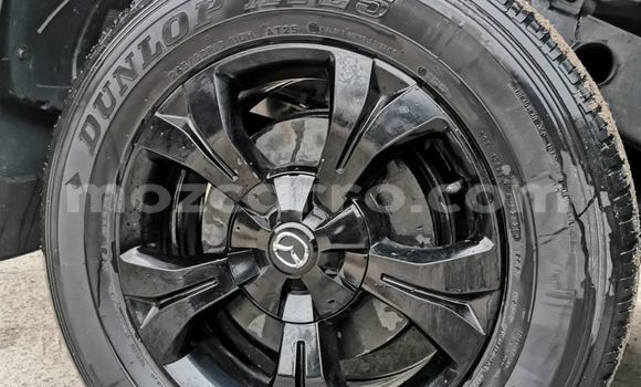 Comprar Usado Mazda BT-50 Castanho Carro em Maputo em Maputo Comprar Usado Mazda BT-50 Castanho Carro em Maputo em Maputo