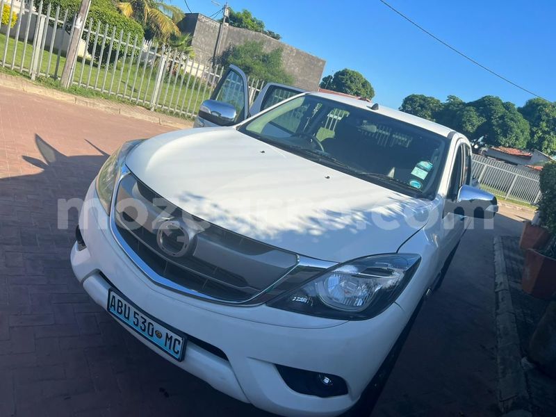 Big with watermark mazda bt 50 maputo maputo 13882