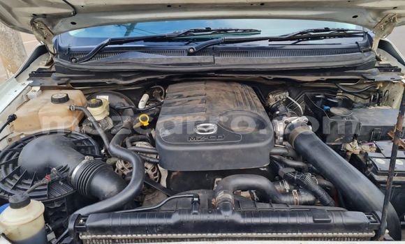 Buy Used Mazda BT-50 White Car in Maputo in Maputo Buy Used Mazda BT-50 White Car in Maputo in Maputo