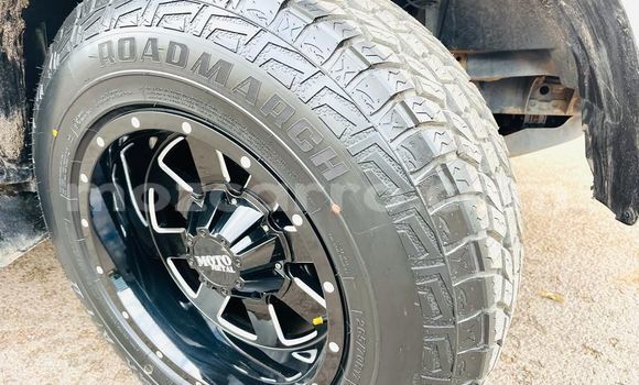 Nunua Ilio tumika Mazda BT-50 Nyeupe Gari ndani ya Maputo nchini Maputo Nunua Ilio tumika Mazda BT-50 Nyeupe Gari ndani ya Maputo nchini Maputo