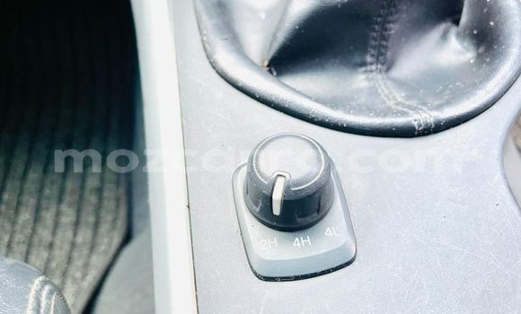 Nunua Ilio tumika Mazda BT-50 Nyeupe Gari ndani ya Maputo nchini Maputo Nunua Ilio tumika Mazda BT-50 Nyeupe Gari ndani ya Maputo nchini Maputo