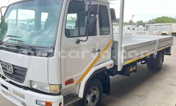 Tenga Tsaru Nissan UD Chena Rori in Maputo in Maputo Tenga Tsaru Nissan UD Chena Rori in Maputo in Maputo