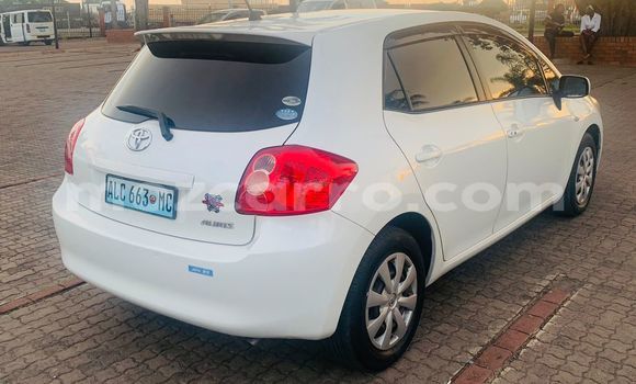 Buy Used Toyota Auris White Car in Maputo in Maputo Buy Used Toyota Auris White Car in Maputo in Maputo