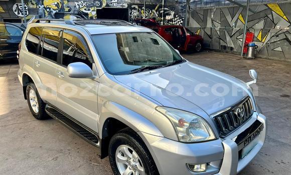 Nunua Ilio tumika Toyota Prado Nyingine Gari ndani ya Maputo nchini Maputo