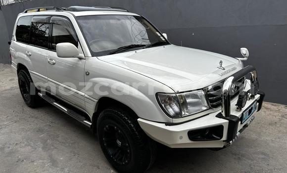 Tenga Tsaru Toyota Land Cruiser Chena Mota in Maputo in Maputo Tenga Tsaru Toyota Land Cruiser Chena Mota in Maputo in Maputo