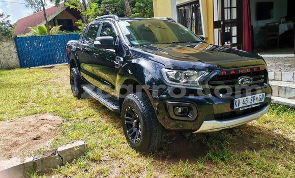 Nunua Ilio tumika Ford Ranger Nyeusi Gari ndani ya Maputo nchini Maputo