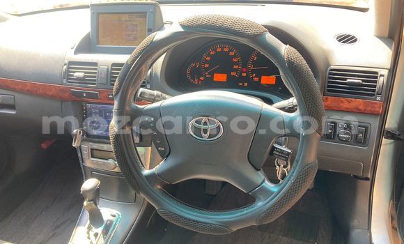 Nunua Ilio tumika Toyota Avensis Fedha Gari ndani ya Maputo nchini Maputo Nunua Ilio tumika Toyota Avensis Fedha Gari ndani ya Maputo nchini Maputo