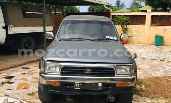 Comprar Usado Toyota Surf Preto Carro em Maputo em Maputo