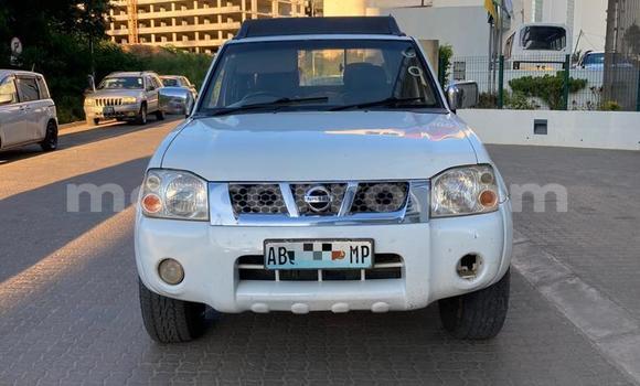 Comprar Usado Nissan Hardbody Branco Carro em Maputo em Maputo Comprar Usado Nissan Hardbody Branco Carro em Maputo em Maputo