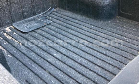 Comprar Usado Nissan Hardbody Branco Carro em Maputo em Maputo Comprar Usado Nissan Hardbody Branco Carro em Maputo em Maputo