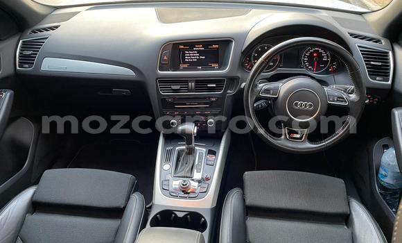 Nunua Ilio tumika Audi Q5 Nyeupe Gari ndani ya Maputo nchini Maputo Nunua Ilio tumika Audi Q5 Nyeupe Gari ndani ya Maputo nchini Maputo