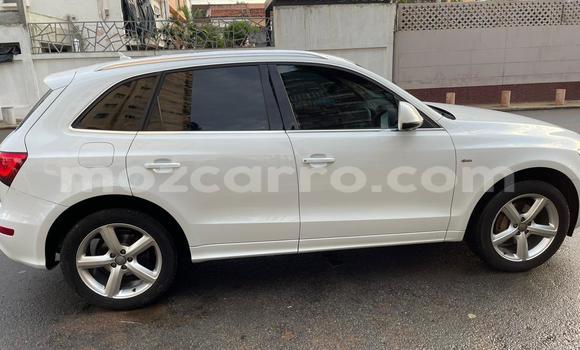 Nunua Ilio tumika Audi Q5 Nyeupe Gari ndani ya Maputo nchini Maputo Nunua Ilio tumika Audi Q5 Nyeupe Gari ndani ya Maputo nchini Maputo