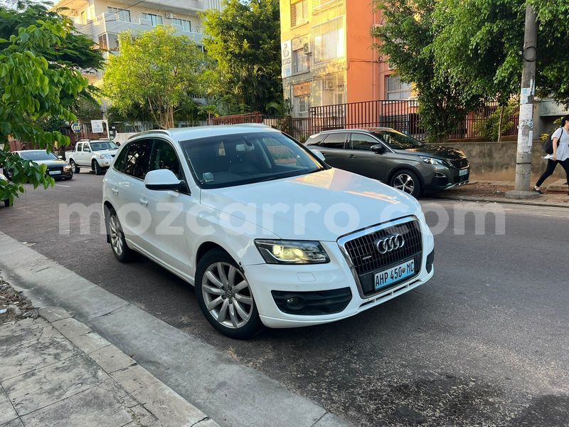 Big with watermark audi q5 maputo maputo 13936